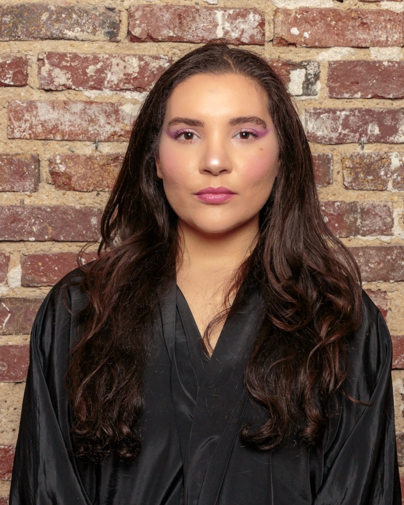 Ludivine cheveux bouclés