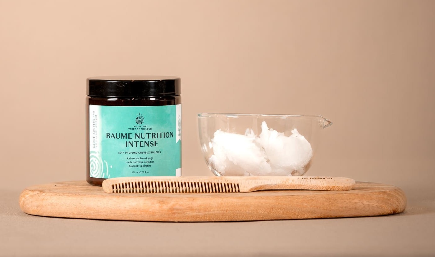 Baume naturel pour les cheveux bouclés, frisés et crépus