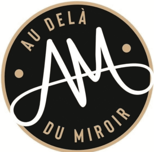 Au delà du miroir, salon de coiffure spécialisé en head spa et en coloration végétale à landerneau dans le finistère.
