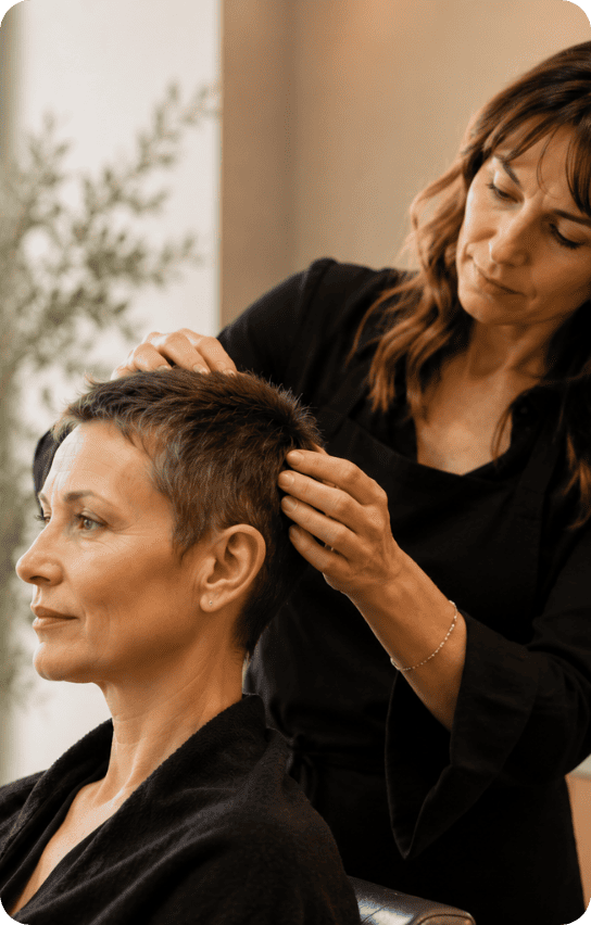 Accompagnement santé femme avec repousse de cheveux