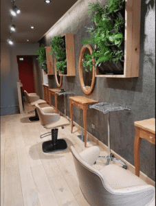 AU PETIT SALON - 17 RUE DE FRÈRES 15000 AURILLAC Spécialiste du soins head spa et de la coloration végétale